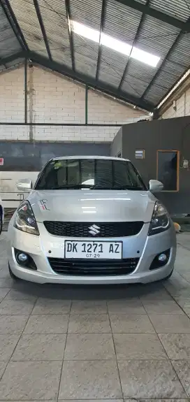 Suzuki Swift GX M/T 2014