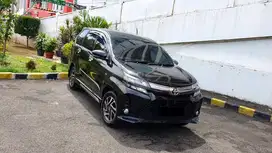 Toyota Avanza Veloz 1.5 AT Hitam 2021/2022