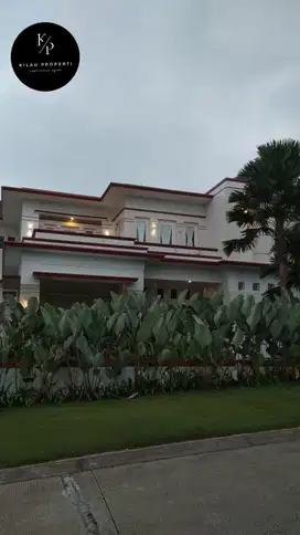 Dijual Rumah Mewah Semi Furnish ada Kolam Renang di Sentul City Bogor.
