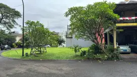 Tanah hoek di kota wisata cibubur