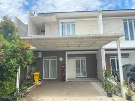 JUAL MURAH TOWN HOUSE DI CIGANJUR JAKARTA SELATAN