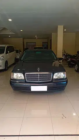 Low Km ! Mobil Antik ! Mercedes-Benz S320 1998 Bensin