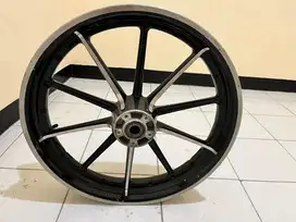 Harley davidson Velg depan breakout ring 21x3.5 original