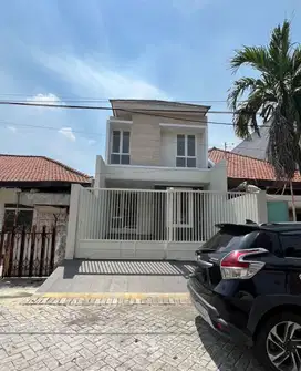 Rumah Gress Manyar Tirto Surabaya dekat Kampus