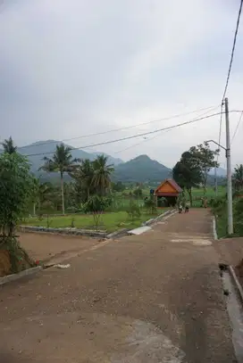 Jual Tanah Darat Luas 150 m² Posisi hook Lokasi dekat Jalan Raya