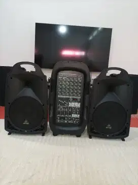 Speaker PA portable Behringrer PPA 2000 BT (2000 watt) bluetooth