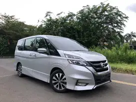 Nissan Serena 2.0 2020