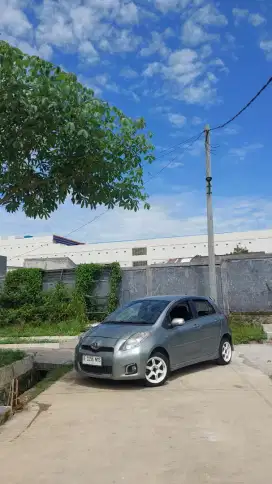 toyota yaris s limited AT 2012