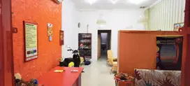 Dijual Ruko Ada AC dan Meja Kantor di Sentra Niaga Green Lake City