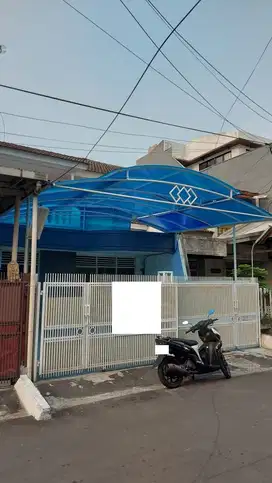 SS2969- Disewakan    Rumah Standart Siap Huni 6 x 17 di Kelapa Puan