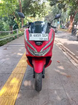 DIJUAL CASH HONDA PCX 150 CBS ISS THN 2018 PAJAK IDUP SIAP PAKAI
