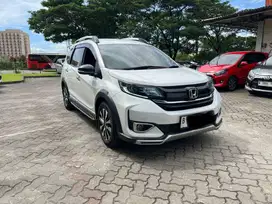 Honda BRV Prestige CVT 2019 Putih Istimewa