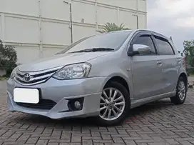 KM Rendah TDP 5JT Toyota Etios 1.2 G Bensin-MT 2014 Silver