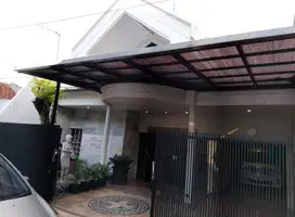 Rungkut Surabaya | Rumah Mewah 200 m² Rungkut Harapan Asri Madya MERR