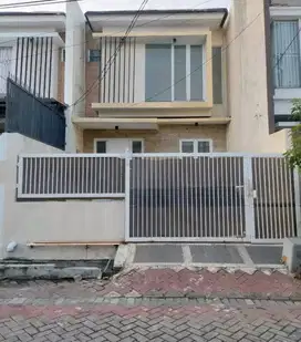 DIJUAL RUMAH NIRWANA EKSEKUTIF RUNGKUT SURABAYA RON.A1777