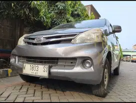 Dijual Cepat Daihatsu Xenia 2012 Bensin