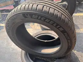 MICHELIN PILOT SPORT 5 215/55 R17