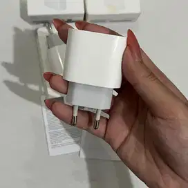 Adaptor iPhone Kepala Charger Original Ibox 20 Watt Type c