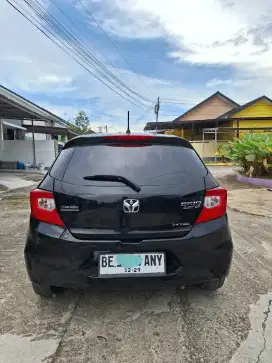 Honda Brio Satya 1.2 E MT