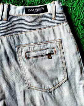 BALMAIN Biker Jeans Size 32
			
100% Original