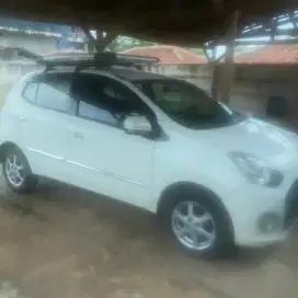 Mobil Daihatsu Ayla 2013 Tipe X Manual
