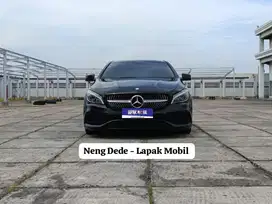 Mercedes Benz CLA200 1.6 Sport AMG AT 2016