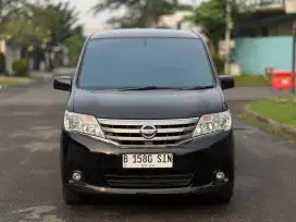 Nissan serena x 2.0 AT 2014