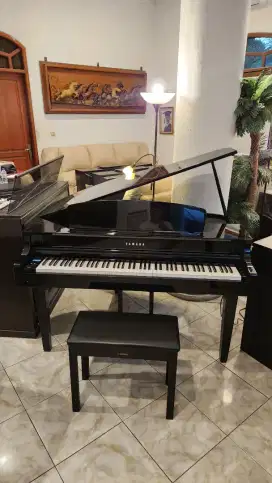 Yamaha Clavinova CLP 665GP Digital Piano