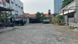 Disewakan Tempat usaha  di Utan kayu, Jakarta Timur