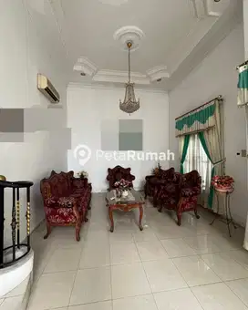 Dijual Rumah Cakep Semi Furnish Komplek Pondok Surya (Liephing)