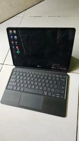 Samsung galaxy Tab S7 plus