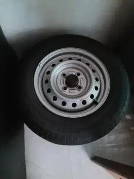 Velg dan Ban Kaleng ring 13 Original