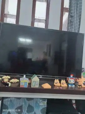 Smart TV TCL bekas (gambar hilang tapi masih ada suaranya)