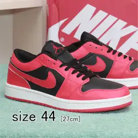 Air Jordan 1 Reverse red tag Size 44