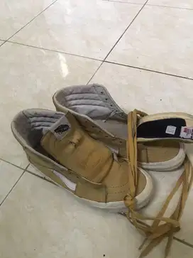 boleh sapatu vans nya
