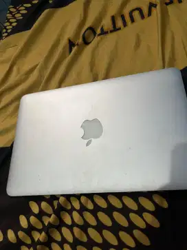 Macbook air R2015