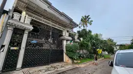 Dijual Rumah Pagesangan Masjid Agung dekat Frontage Ayani