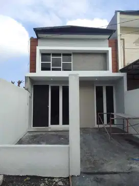 Rumah Baru Wiyung Surabaya Barat