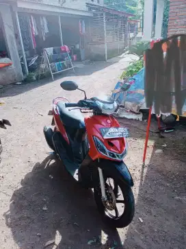 butuh uang buat biaya sekolah
