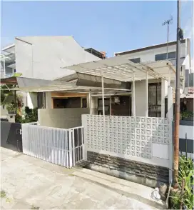 Rumah Bagus siap huni di Taman Cibaduyut indah Bandung