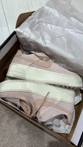 Nike air force pink