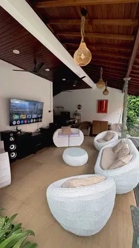 Villa Cantik Super Nyaman At Jl Padang Linjong Bali 2Bedroom Furnished