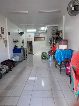 Dijual Cepat Ruko 3 Lantai Siap Huni Di Taman Palem