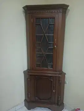Lemari Sudut Jati