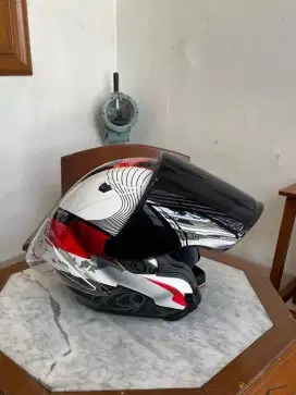 Helm NJS Kairoz GT nusantara
