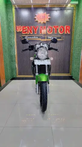 UD ENY MOTOR - Kawasaki Ninja SS thn 2009 fresh