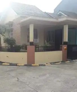 Dijual Rumah Bagus Siap Huni di Cendana Residence Pamulang