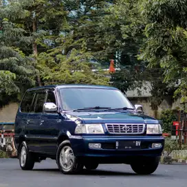 Kijang LGX Matic 2.0 Istimewa