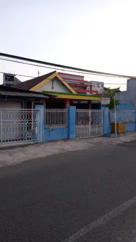 Dijual Rumah + Kos + Toko Sedati Agung