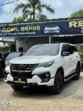 VRZ TRD sportivo 2017 / 2018 Fortuner 2.4 automatic matic at 2019